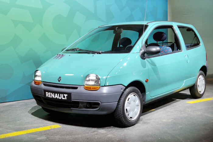 Olcsó, cuki autóval szerezne vevőket a Renault 2