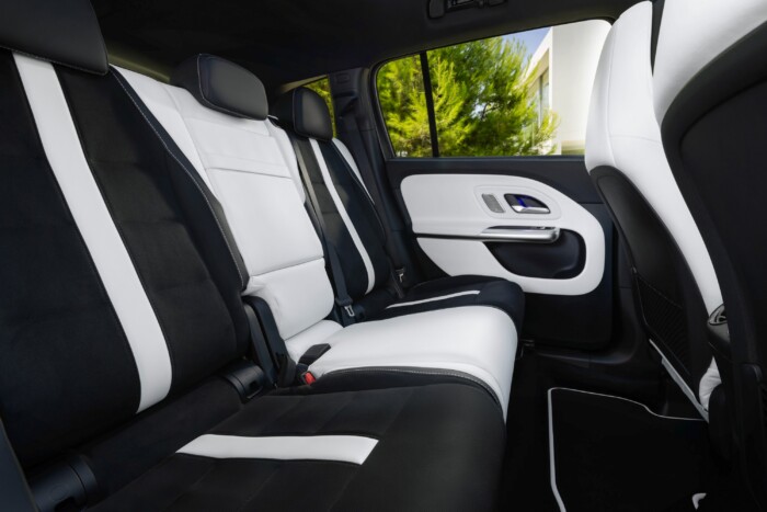 Megújult a legkisebb nagycsaládos Mercedes 9