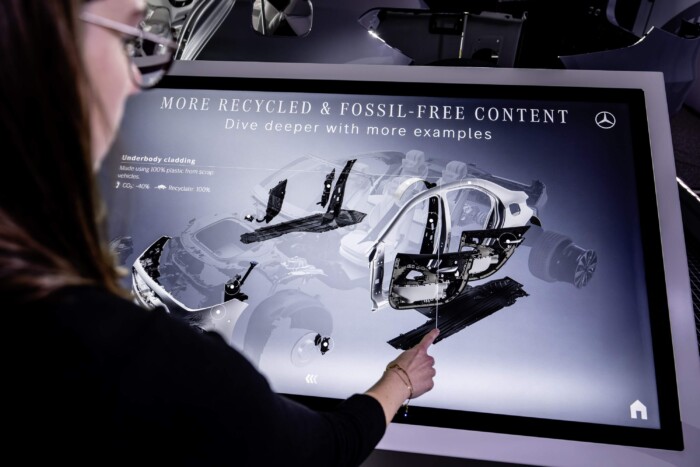 Fenntarthatósági programot indít útjára a Mercedes 12