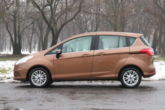 Magyar családok kedvenc használt autója lehetne ez a trükkös Ford