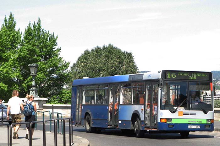 Örökre eltűnik Budapestről ez a legendás Ikarus 1