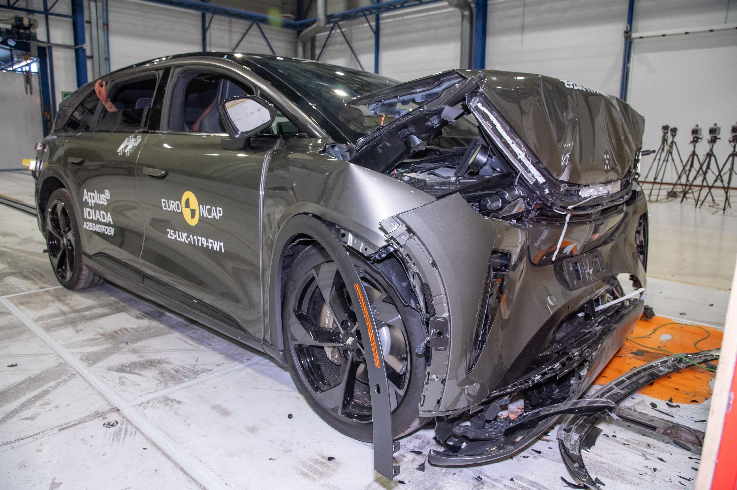 708005 | Vezess | Vezess