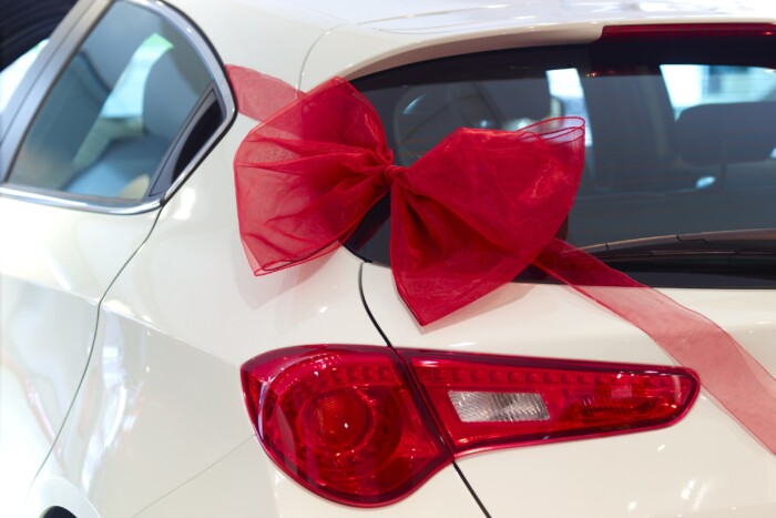 Meg se kapta a szülinapi autót, már büntették is miatta