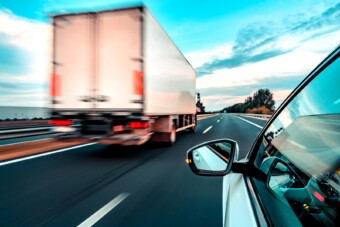 Kitört a botrány, tüntetni fognak az M3-as bevezetőjén