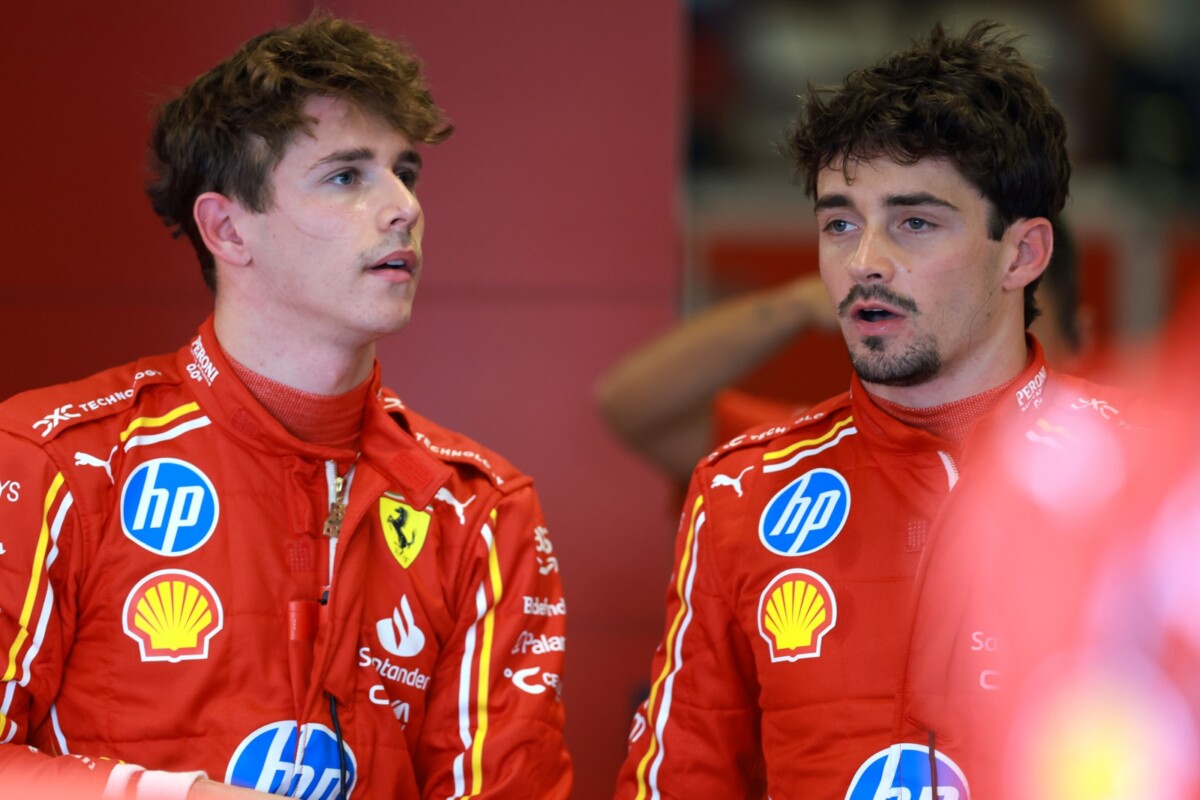 Hamilton kiszáll, két Leclerc-t ültet autóba a Ferrari