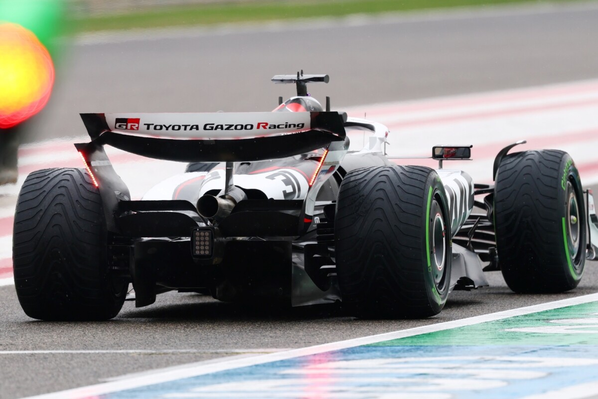 Így lopakodik vissza a Forma-1-be a Toyota