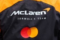 Kíméletlenül kirúgta két pilótáját a Red Bull 1 Kíméletlenül kirúgta két pilótáját a Red Bull 1