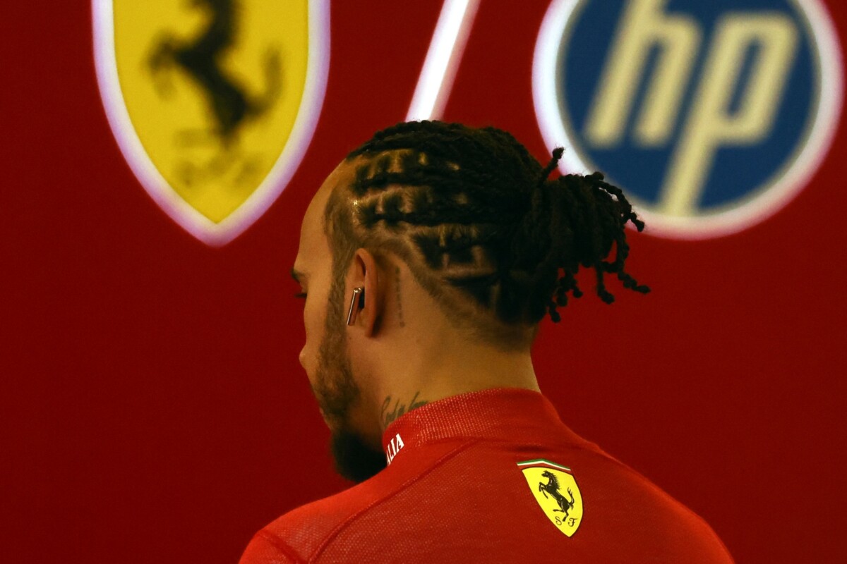 Hamilton most nem vonulhat vissza!