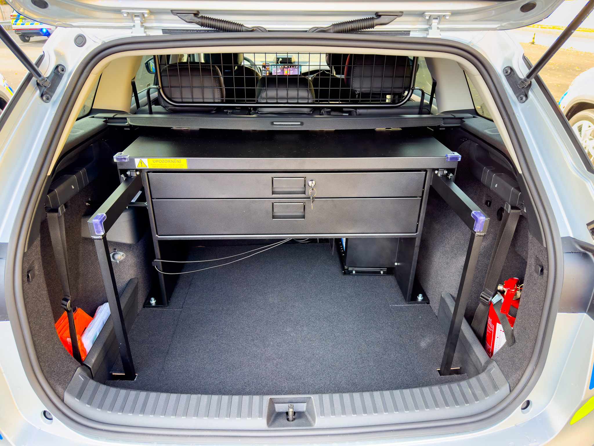 Különleges módon rejtőzködhetnek az új Skoda rendőrautók 6