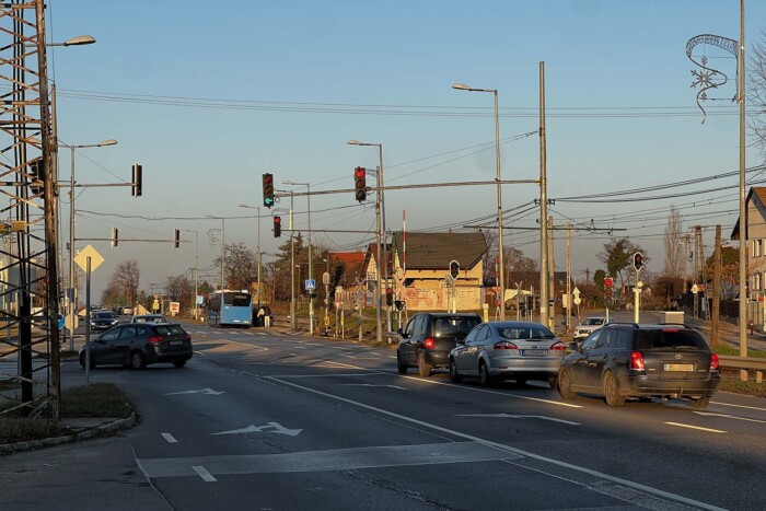 Kiszúrnak az autósokkal ezen a fontos hazai úton, itt a Közút reakciója 3