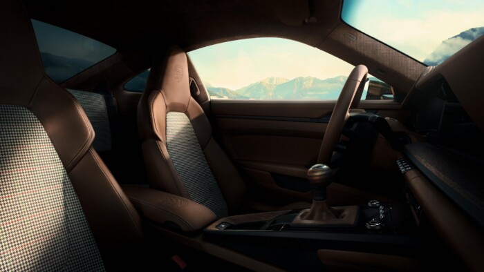 Saját alkotóját ünnepli ez a Porsche 10