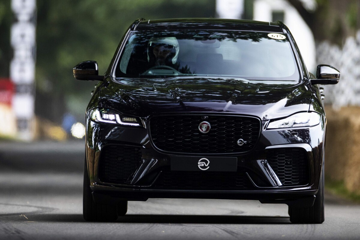 Vége a benzines autóknak ennél az európai autógyártónál, nem gyárt többet