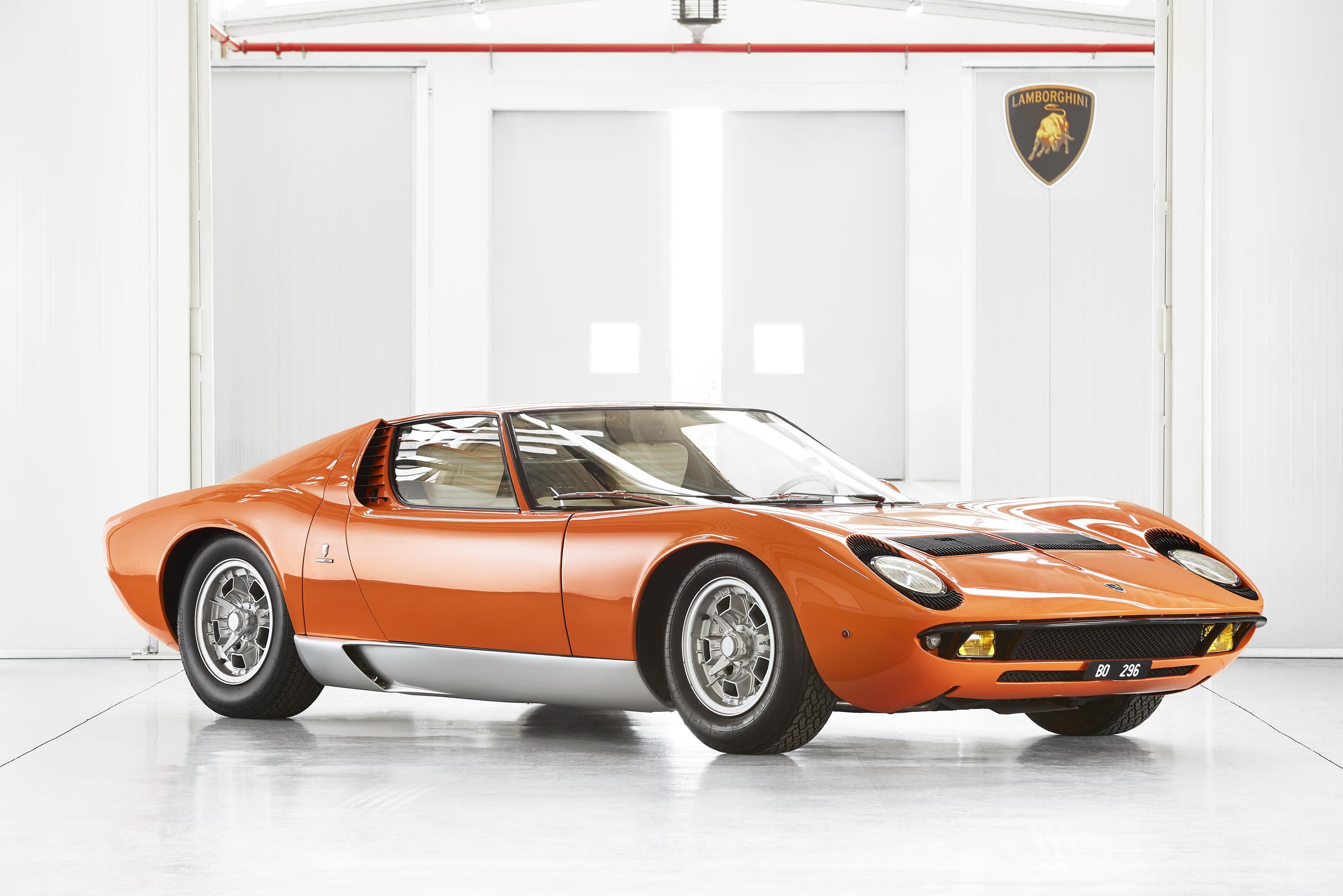 lamborghini-miura | Vezess | Vezess