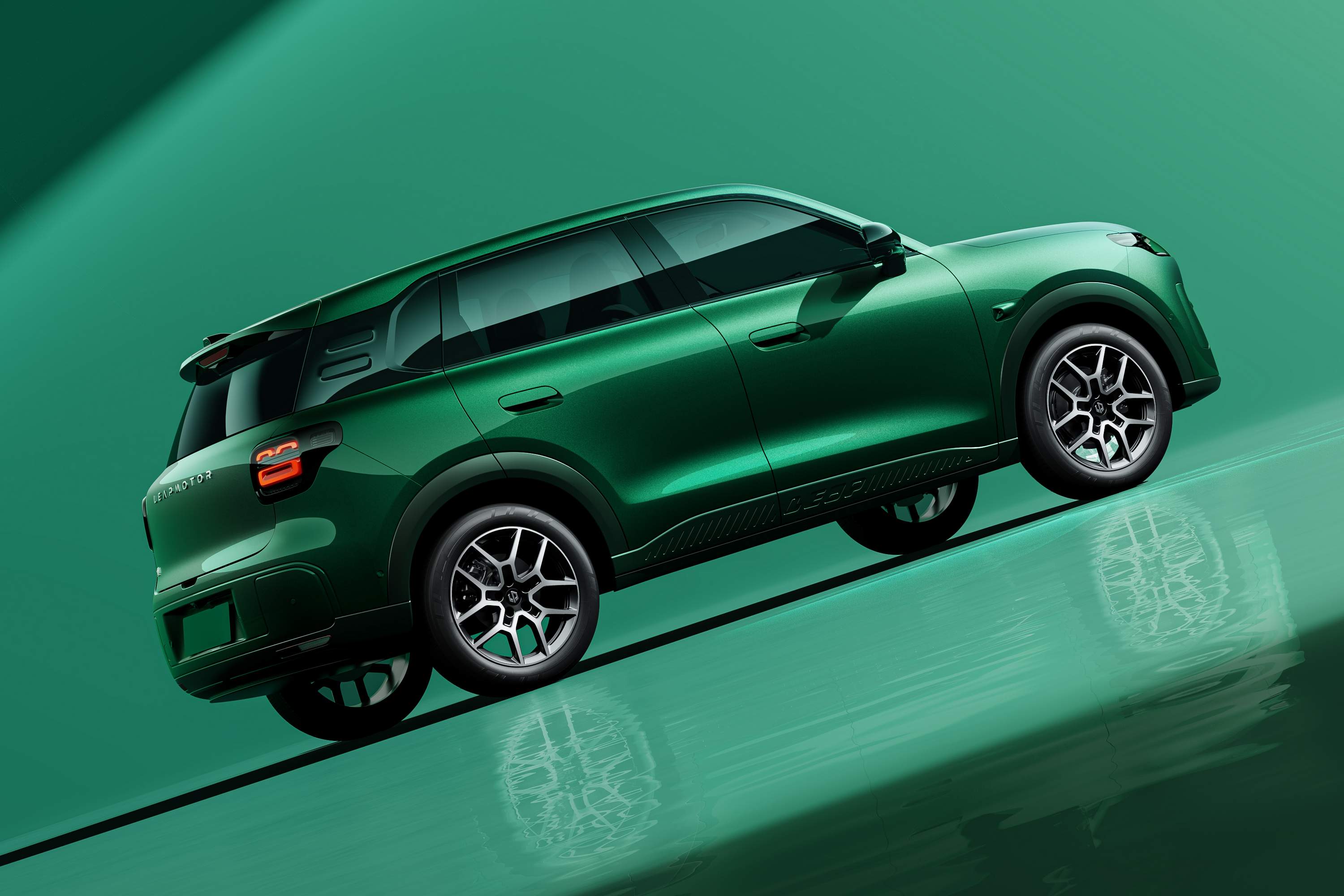 leapmotor-b03x-debut-at-guangzhou-motor-show-21-nov-2025-1 | Vezess | Vezess