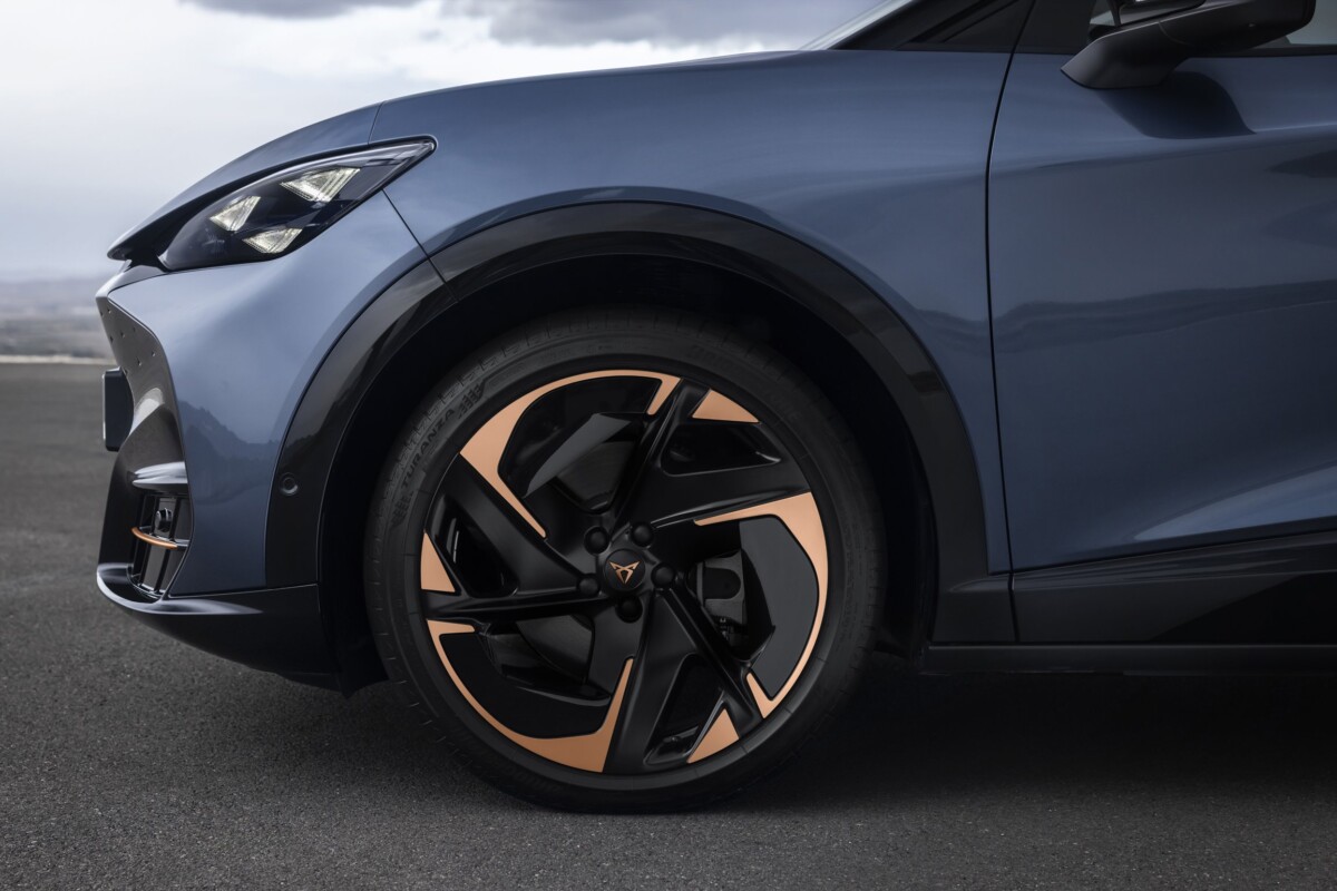 Vámmentesen jönnének autók Kínából Európába