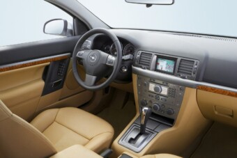 A család titkos fegyvere lehet ez a kényelmes, olcsó, használt Opel