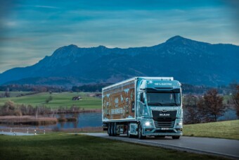 Fontos célokat szolgál ez a teherautó