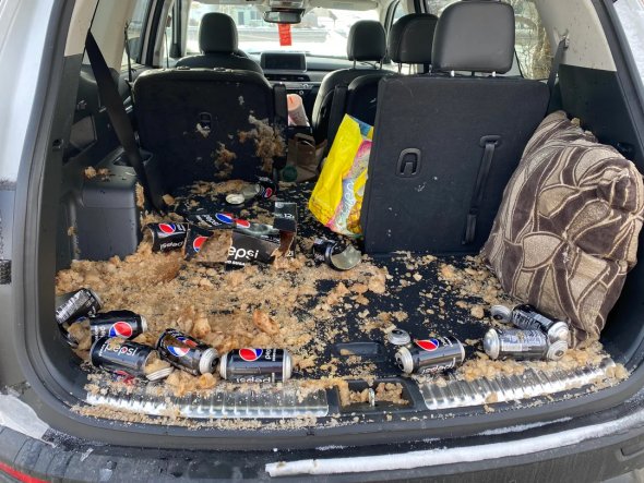 Téli takarítás: 5 dolog, amit vegyél ki a kocsidból 2 | Vezess Téli takarítás: 5 dolog, amit vegyél ki a kocsidból 2