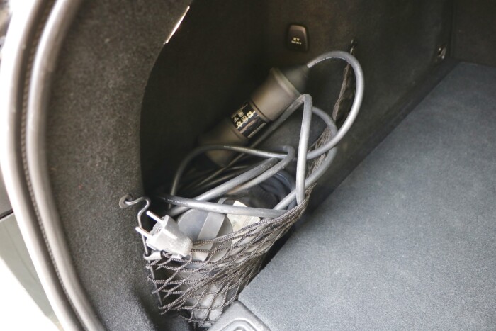 Drága svéd gyógyír a pocsék magyar utakra 18 | Vezess Drága svéd gyógyír a pocsék magyar utakra 18