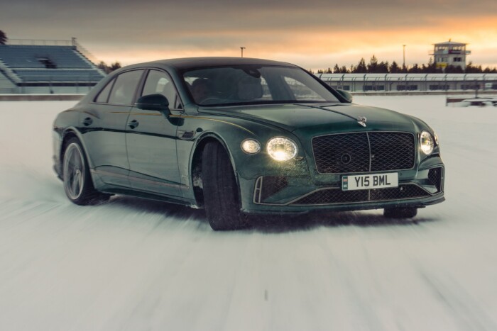 Cammogott, mégis rekordot döntött ez a Bentley 6 | Vezess Cammogott, mégis rekordot döntött ez a Bentley 6