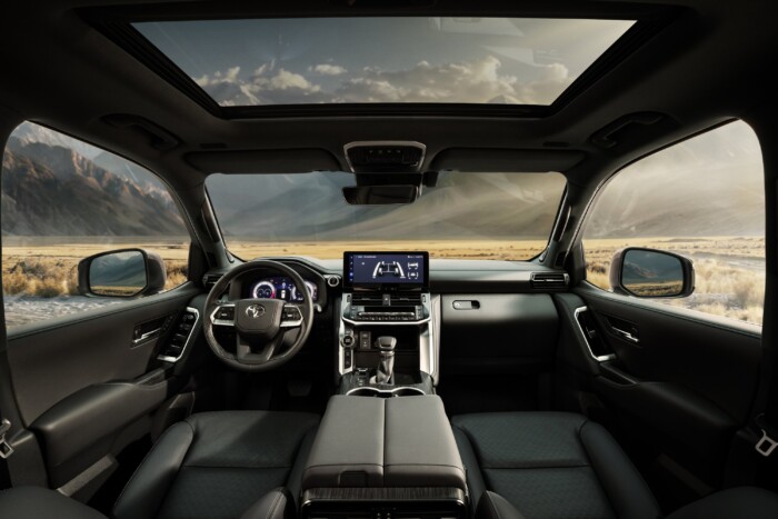 Megérkezett a legtoyotább Toyota 8