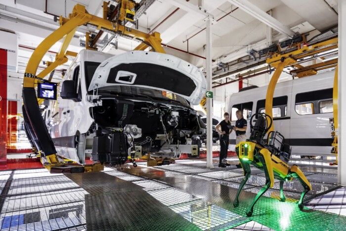 Elveszik az autógyártók munkáját 7