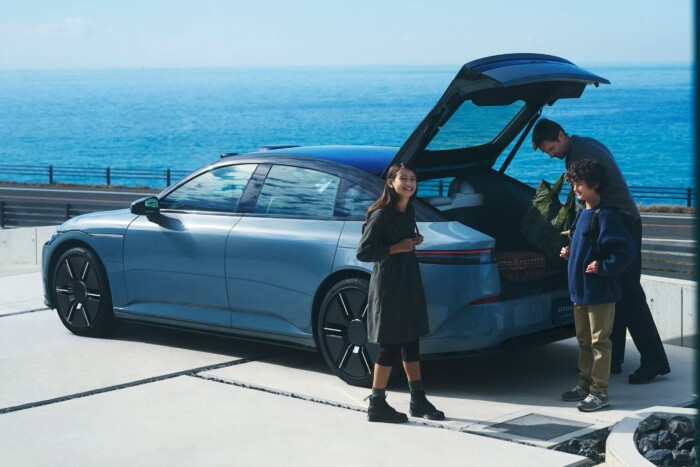 Megkezdődött a Sony autójának a gyártása 7