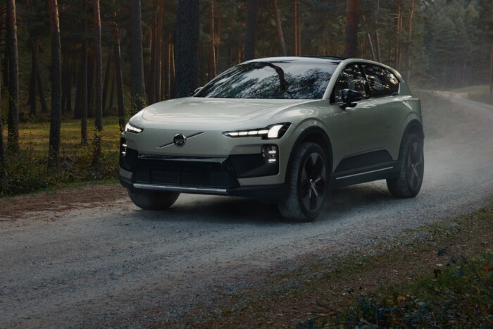 Megérkezett az eddigi legokosabb, legtisztább Volvo 7