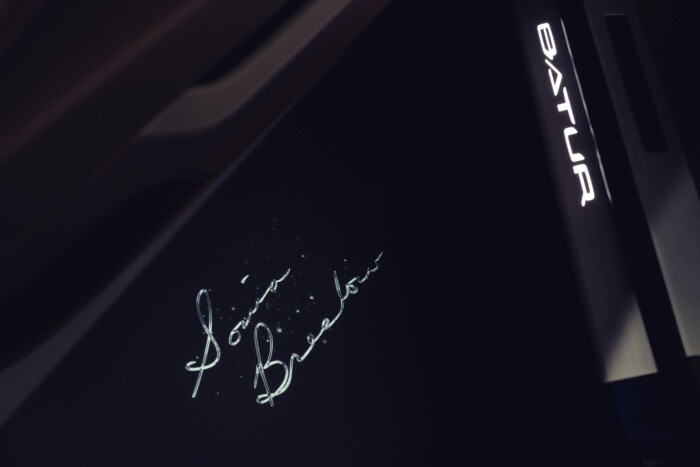 Minden Bentley tucatáru ehhez a kabrióhoz képest 8