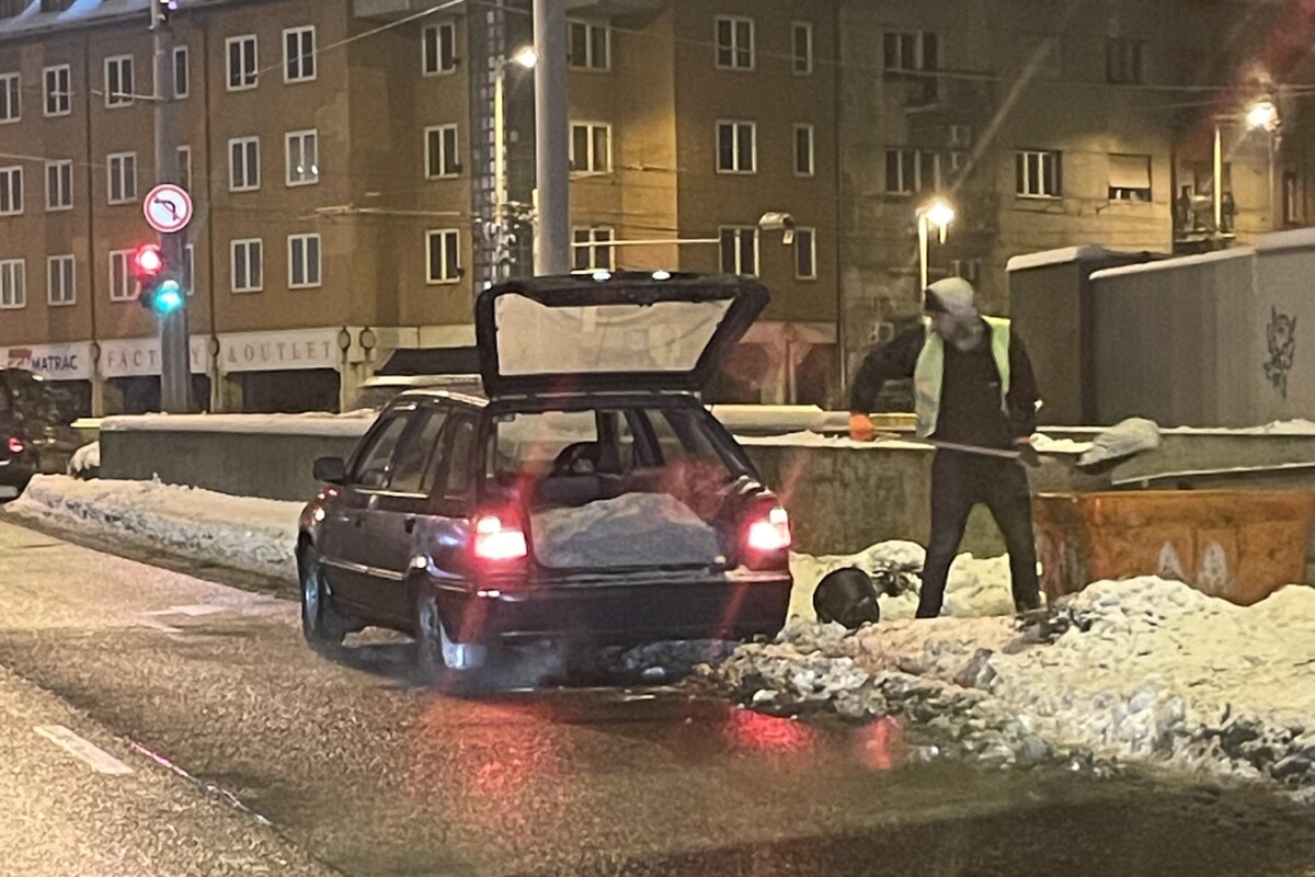 Nincs ennél suttyóbb: útszóró sót loptak Budapesten
