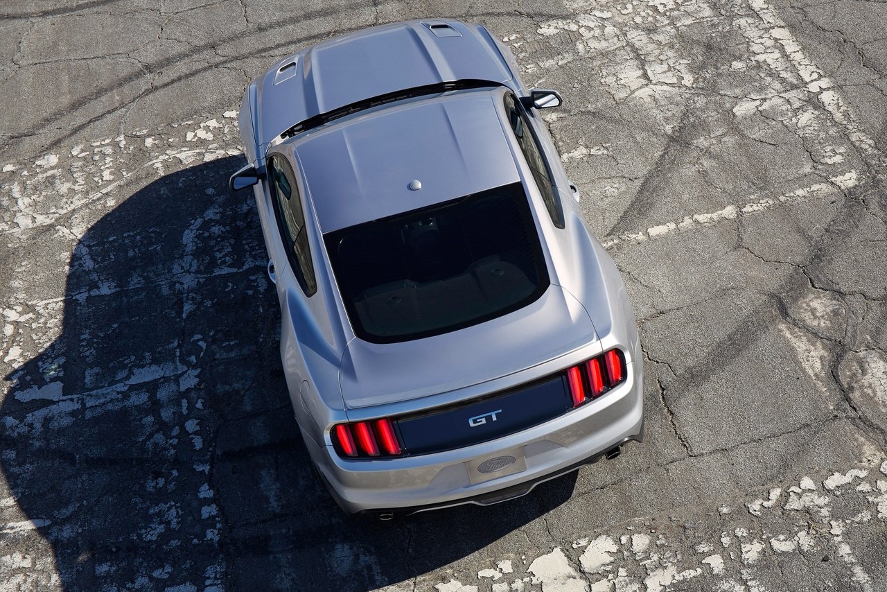 ford-mustang_gt-2015-7 | Vezess | Vezess