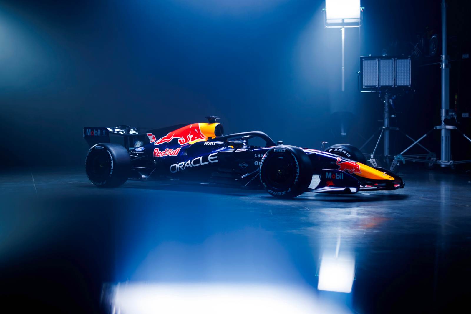 g_k6i5pxaaa17uv | Vezess