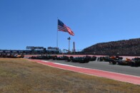 Retrós festést kapott Verstappen új F1-es autója 1