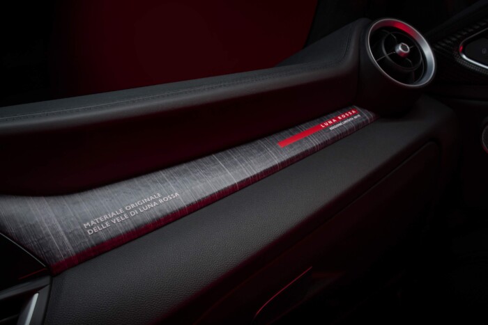 Vitorlás hajónak álmodja magát ez az Alfa 11