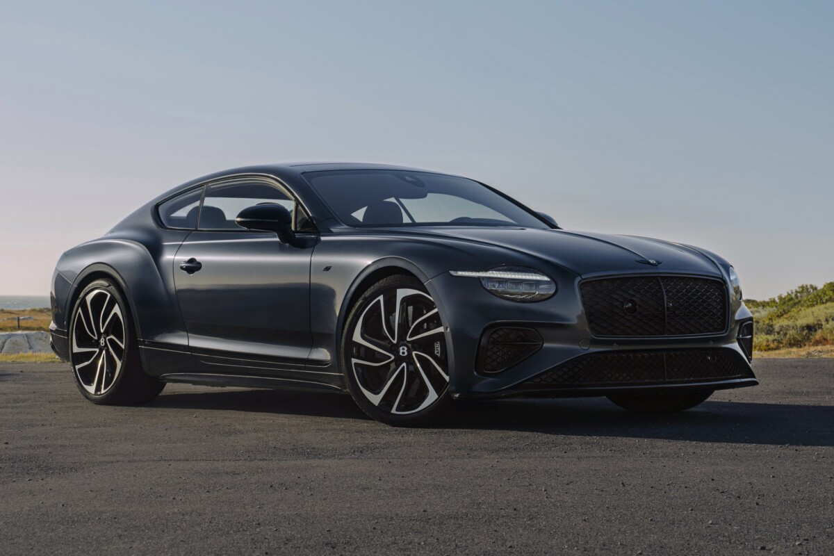 Újabb Bentley-be vezettek áramot