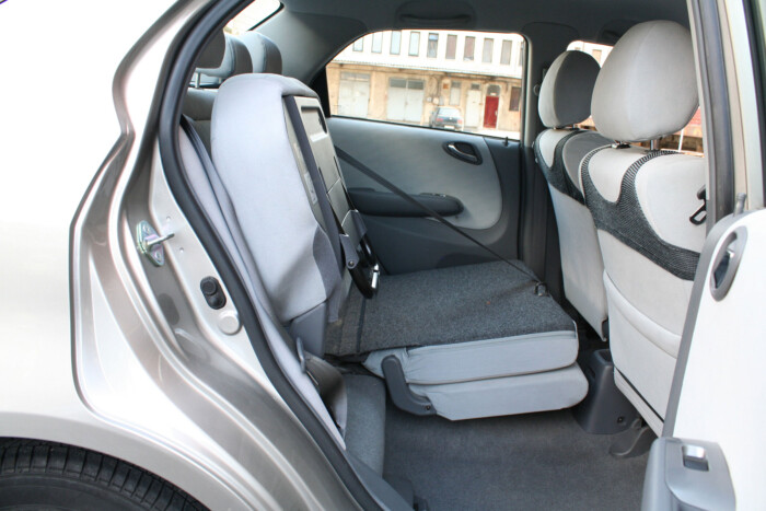 Ezeknek az autóknak nem szállt el az ára 10