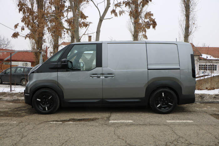 Magyar kisvállalkozók és nagycsaládok kedvence akar lenni ez a Kia 7