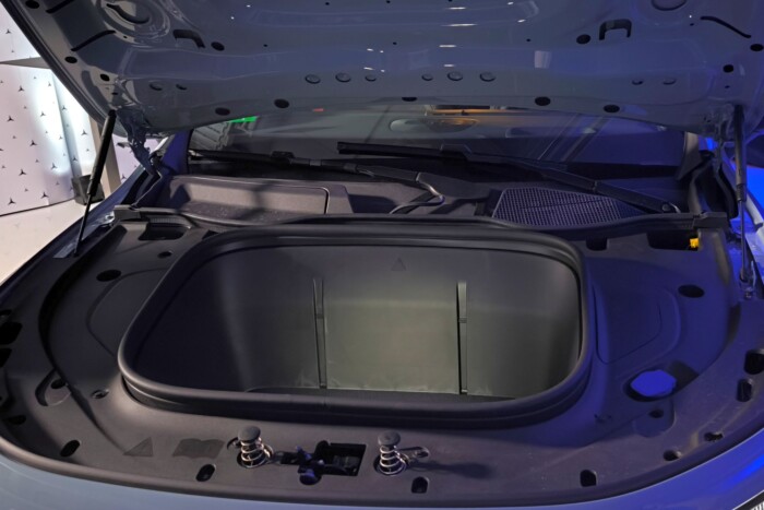 Nagy csinnadrattával, miniszteri méltatással elindult az új kecskeméti Mercedes gyártása 6