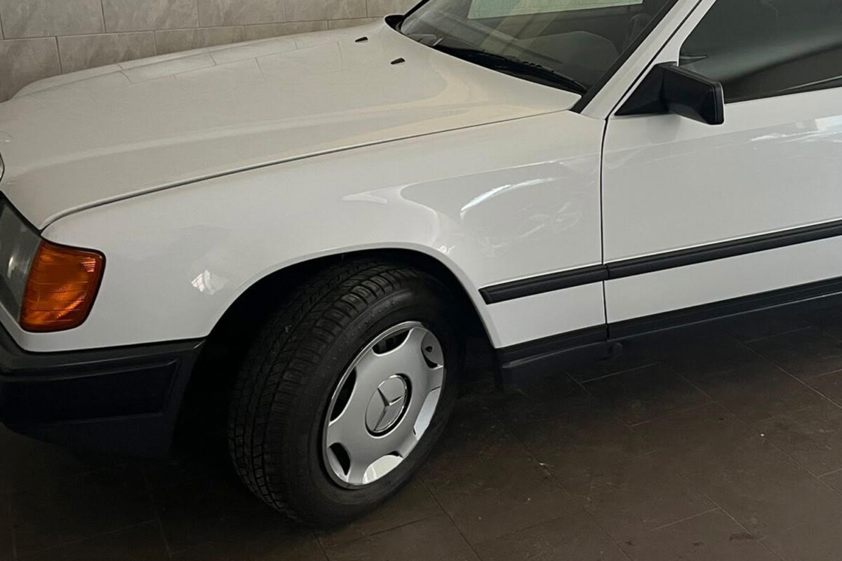 Ritka kincsre bukkantak egy budapesti garázs mélyén