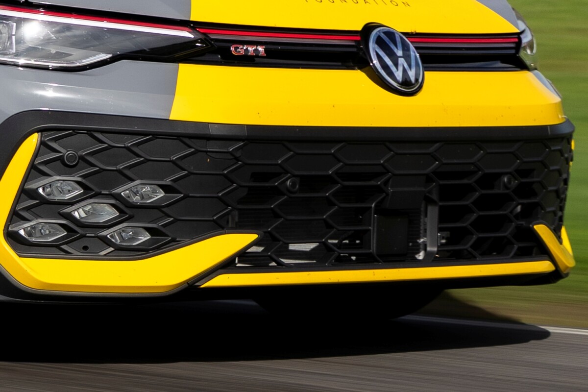 50 ezer embert rúgnak ki a Volkswagentől