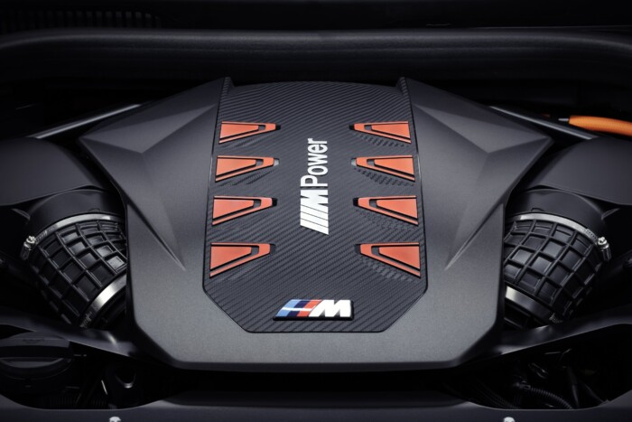 Marad a V8 és a V12 a BMW-nél, talán örökre 6