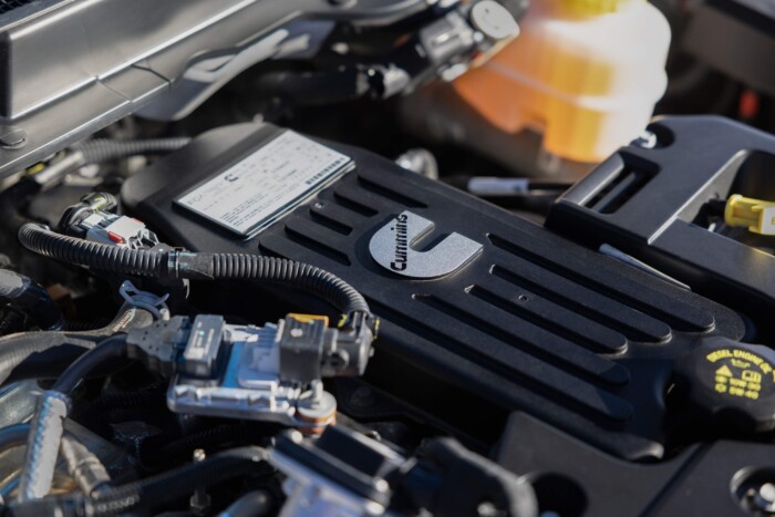 Kőkemény dízel izomautóval indul 2026 6