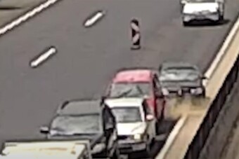 Követési távolságból lett csúnya galiba az M3-ason