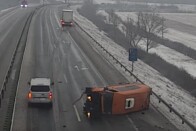 Feladta magát a baleset után elsétáló autós, ezt mondta a rendőröknek 1 Feladta magát a baleset után elsétáló autós, ezt mondta a rendőröknek 1