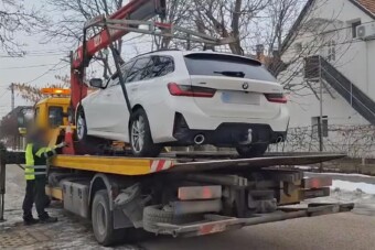 Óriási fogás lopott autókkal Magyarországon