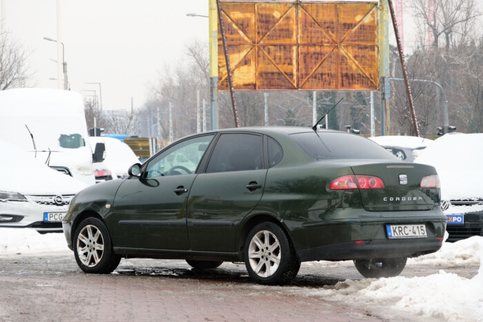 Ezeknek az autóknak nem szállt el az ára 13