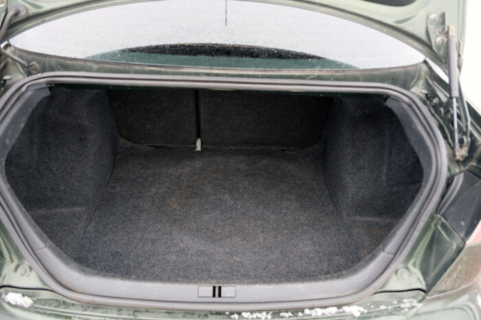 Ezeknek az autóknak nem szállt el az ára 14