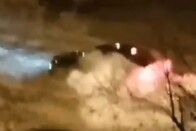 Őrült jelenet Szegeden: az autók között síelt egy férfi 1