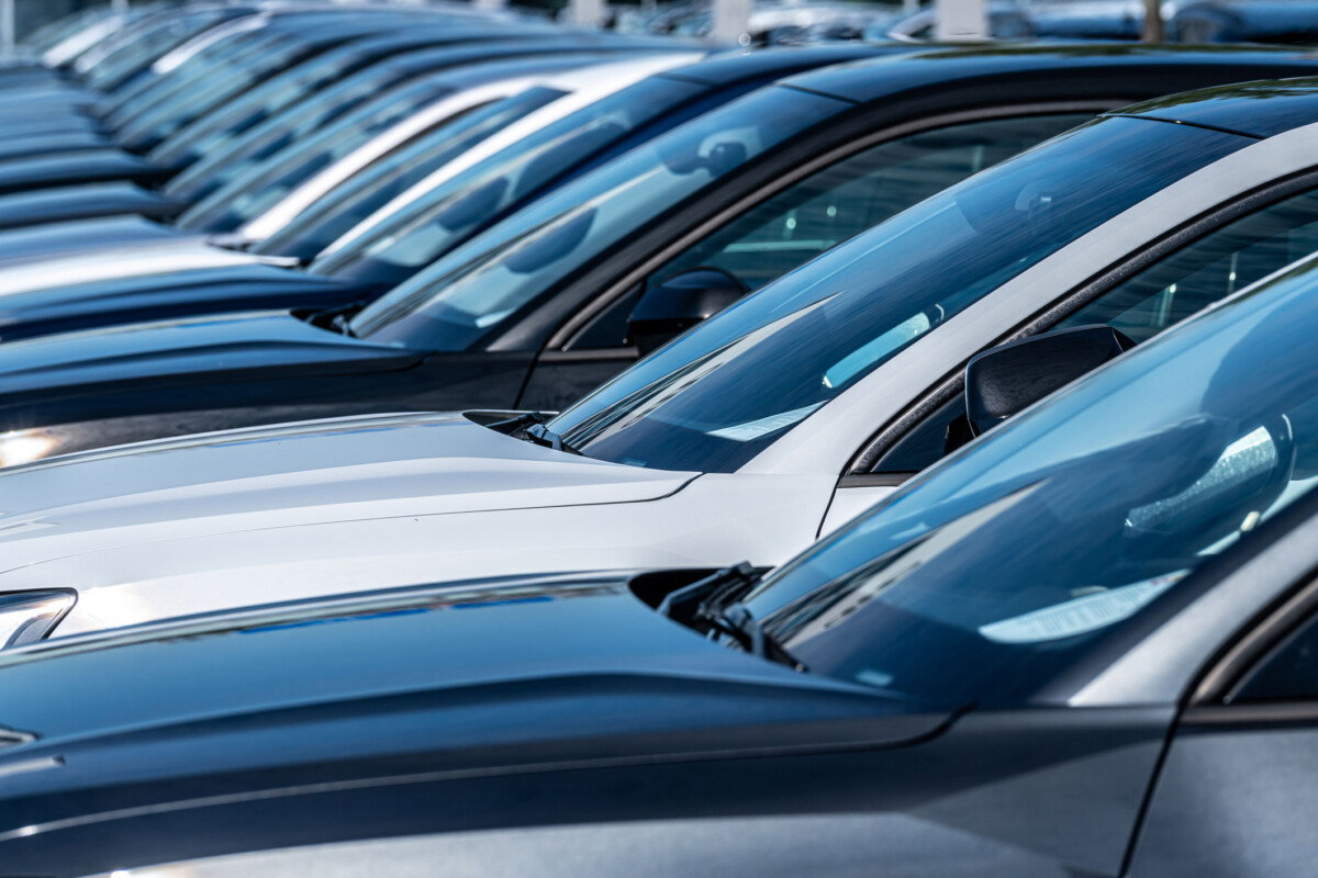 Mennyi gépjármű van Magyarországon? Tippeld meg!