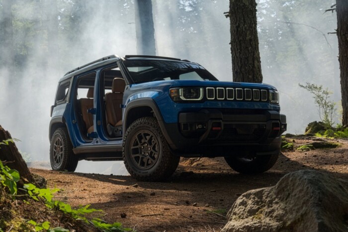 Sosem jött még ennyi új autó Magyarországra 17